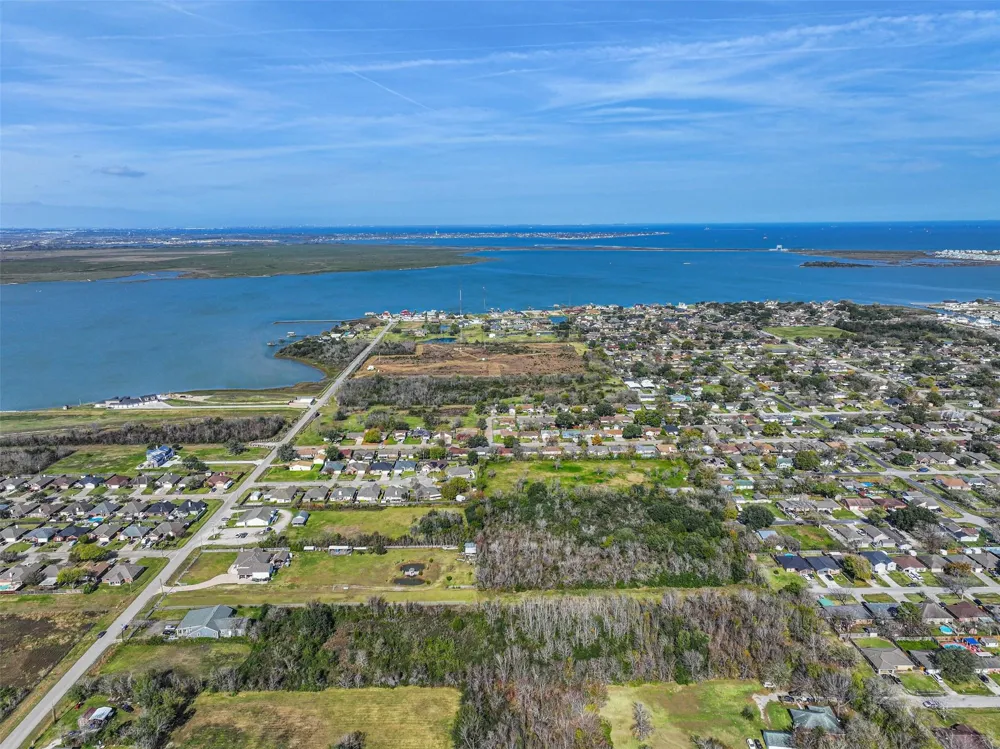 29th St Texas City, TX 77590