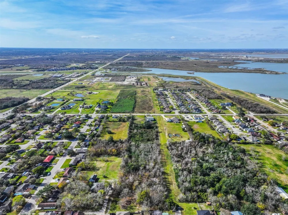 29th St Texas City, TX 77590