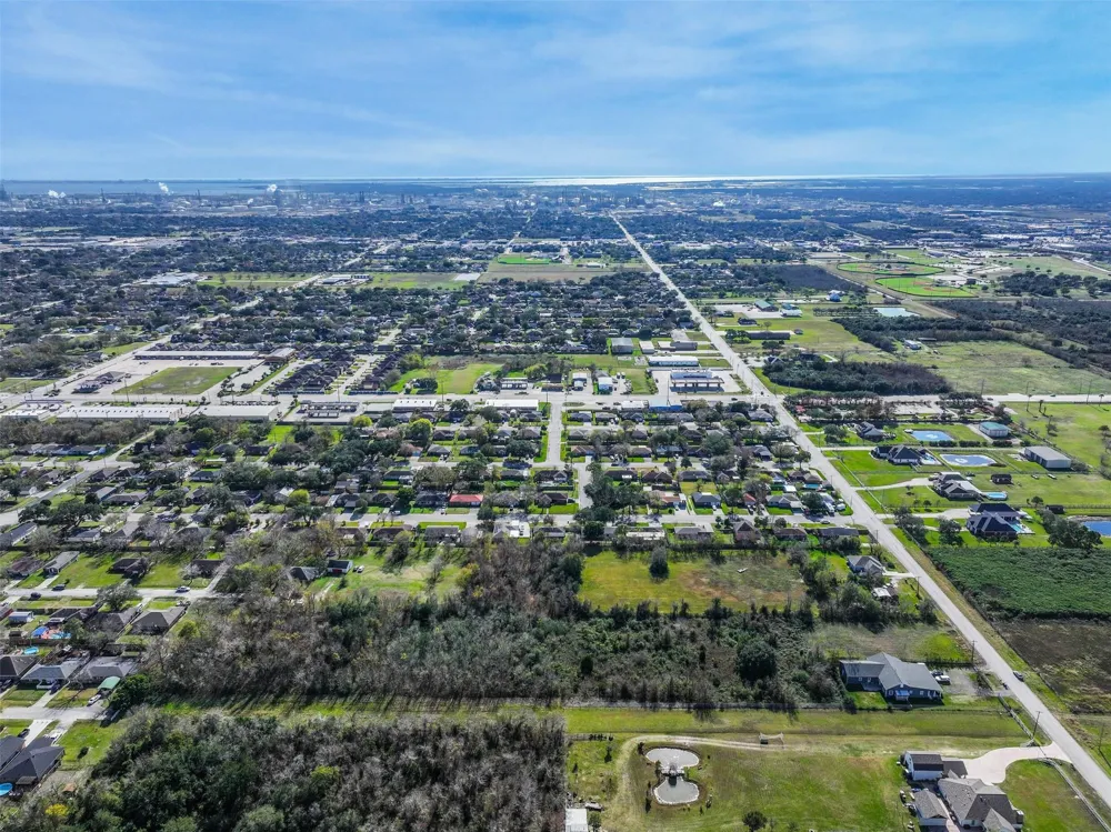 29th St Texas City, TX 77590