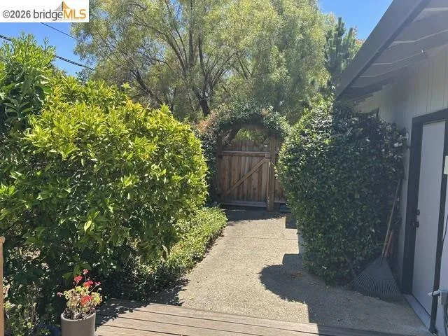 5849 Mitchell Canyon CT Clayton, CA 94517