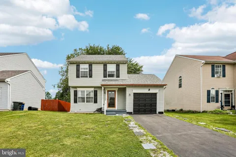 127 KATRIN CIRCLE