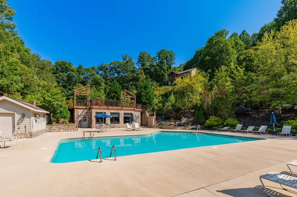 Summit Drive Whittier, NC 28789
