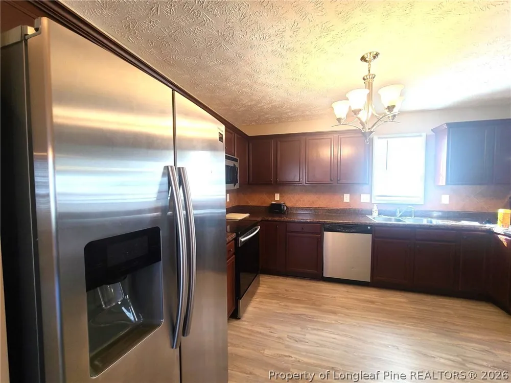 972 Screech Owl Drive Hope Mills, NC 28348