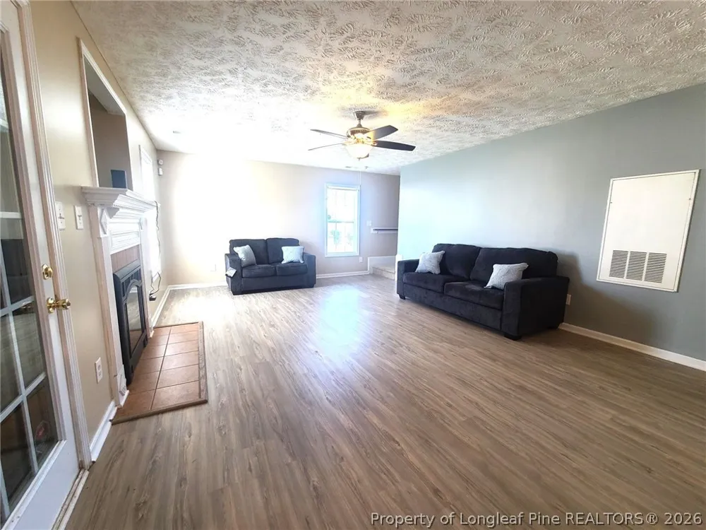 972 Screech Owl Drive Hope Mills, NC 28348