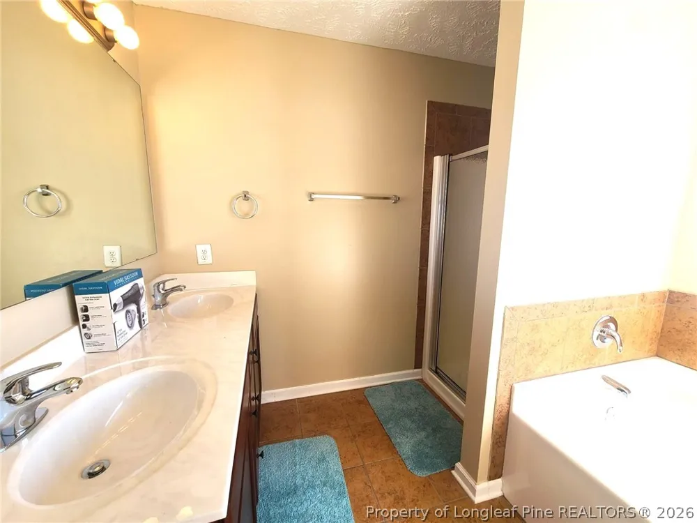 972 Screech Owl Drive Hope Mills, NC 28348
