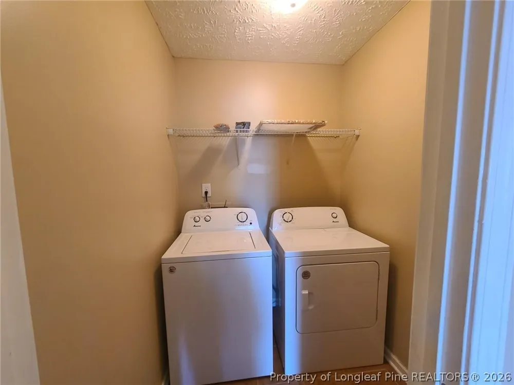 972 Screech Owl Drive Hope Mills, NC 28348