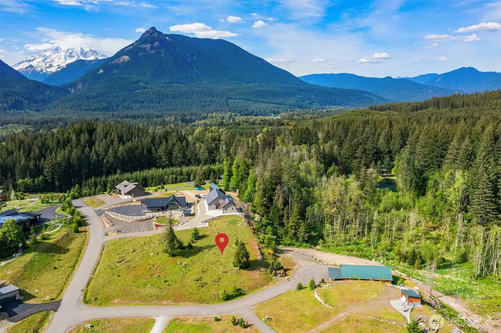 107 Belle Lane Packwood, WA 98937