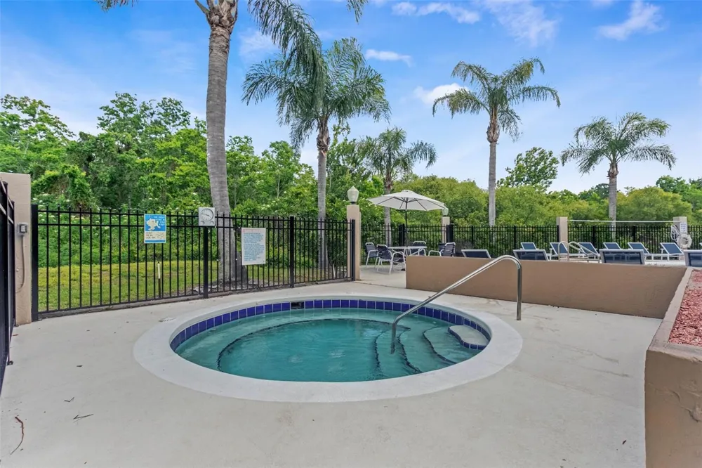 956 SALT POND PLACE #204 Altamonte Springs, FL 32714