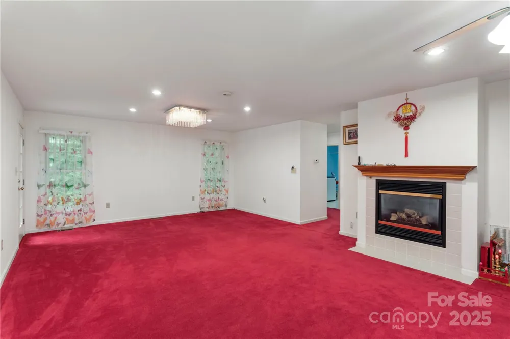 98 Choga Ridge Whittier, NC 28789