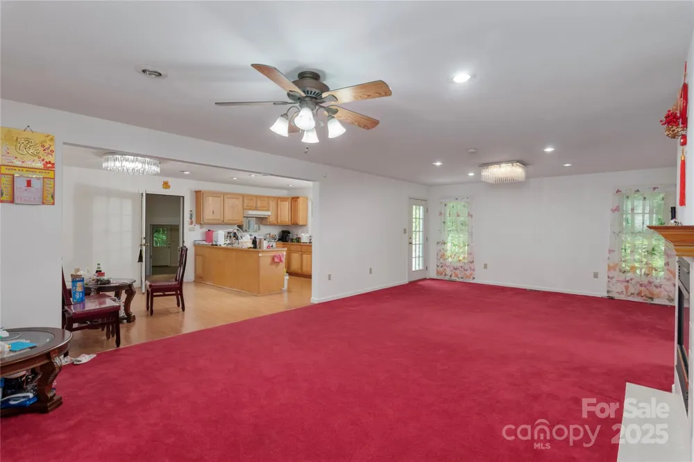 98 Choga Ridge Whittier, NC 28789