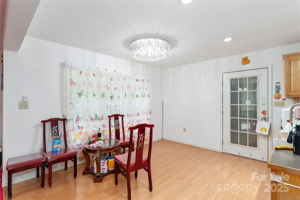 98 Choga Ridge Whittier, NC 28789