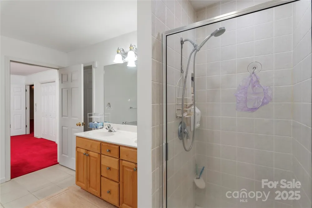 98 Choga Ridge Whittier, NC 28789