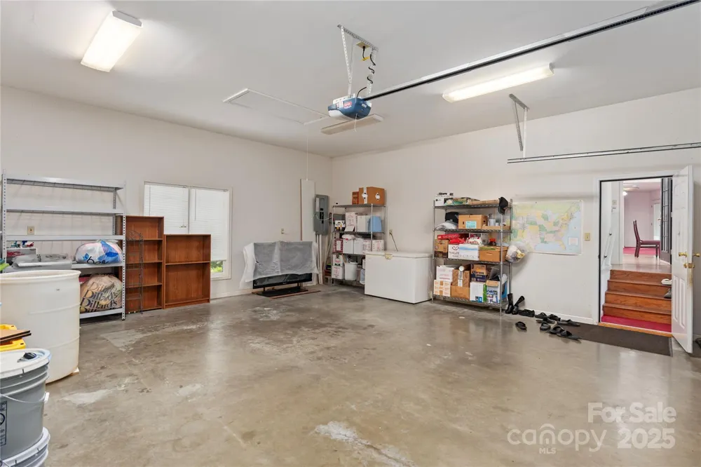 98 Choga Ridge Whittier, NC 28789