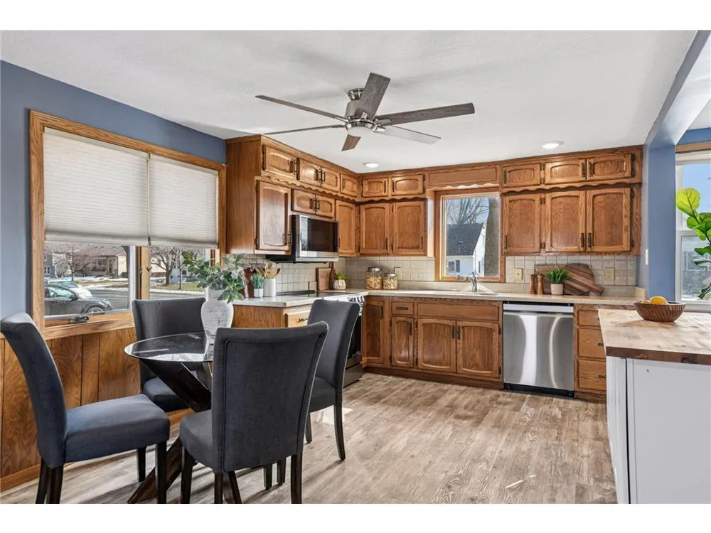 500 E 1st Street Waconia, MN 55387