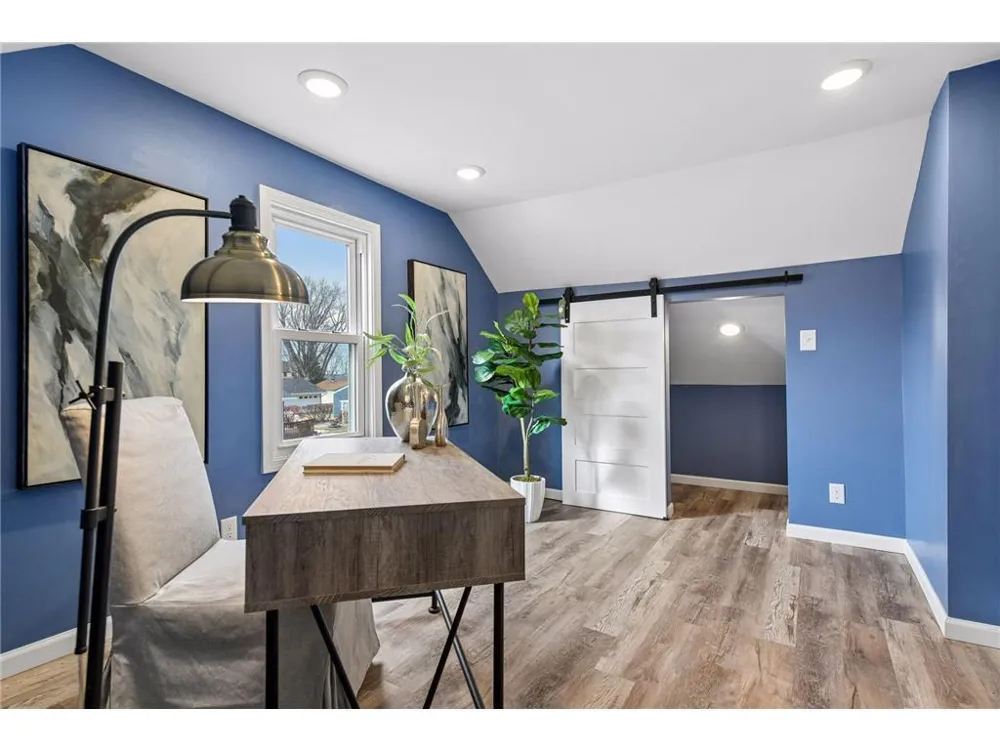 500 E 1st Street Waconia, MN 55387