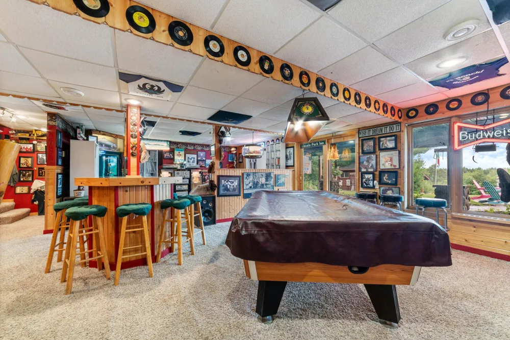 11911 E Rowe Road Lake Nebagamon, WI 54849