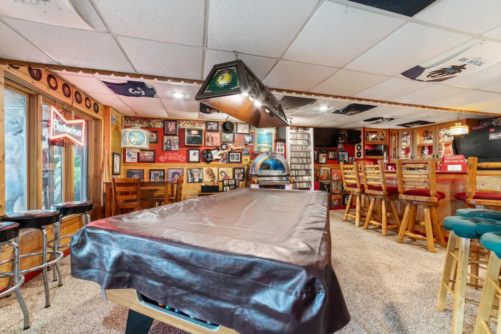 11911 E Rowe Road Lake Nebagamon, WI 54849