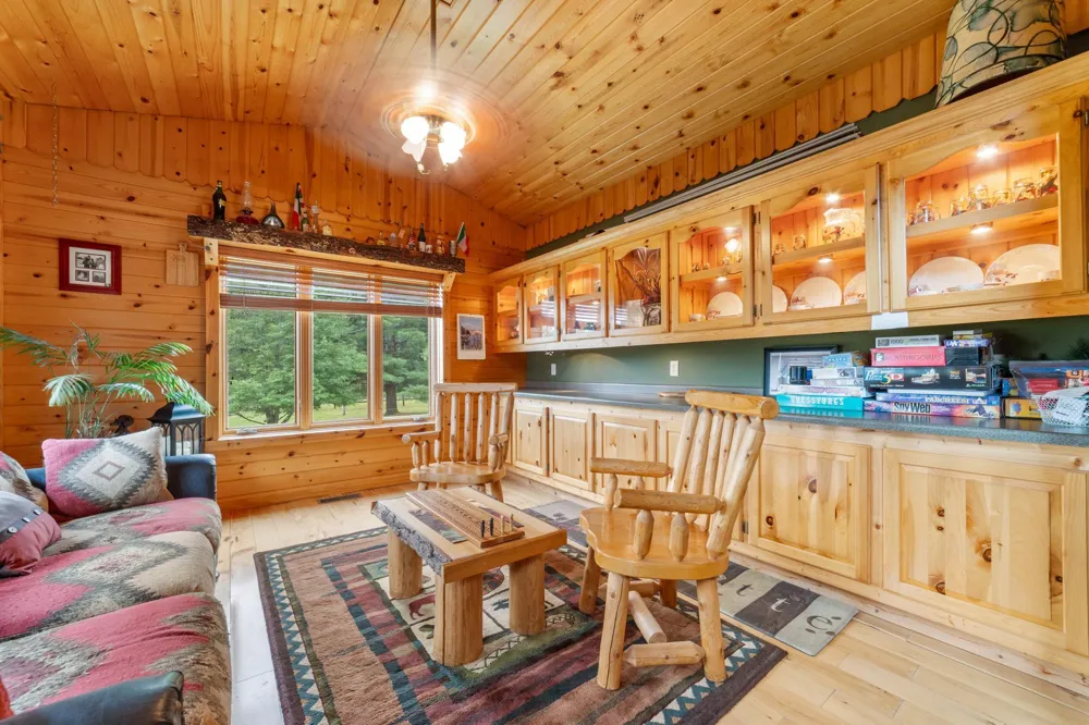 11911 E Rowe Road Lake Nebagamon, WI 54849