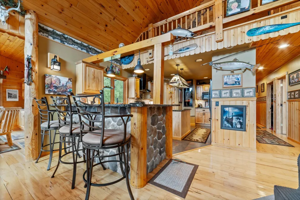 11911 E Rowe Road Lake Nebagamon, WI 54849