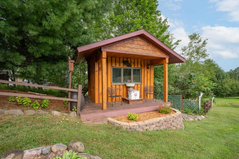 11911 E Rowe Road Lake Nebagamon, WI 54849