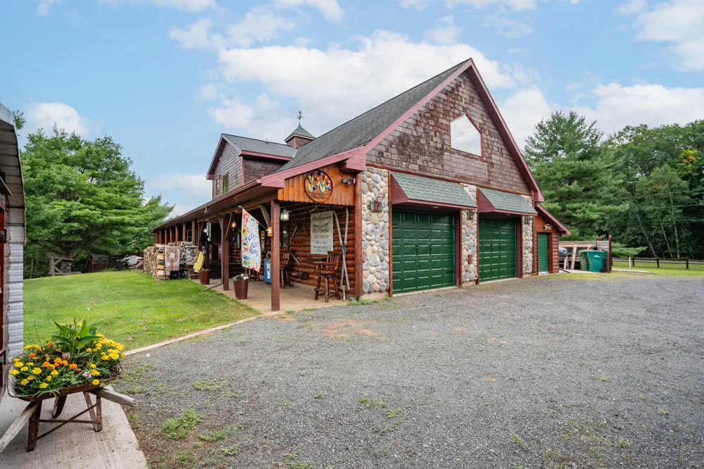 11911 E Rowe Road Lake Nebagamon, WI 54849