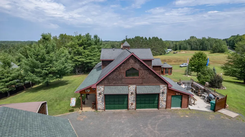 11911 E Rowe Road Lake Nebagamon, WI 54849