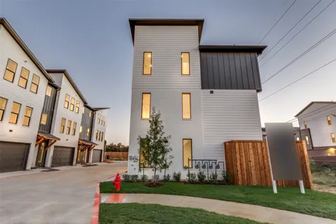 3940 Spring Valley Road #3
