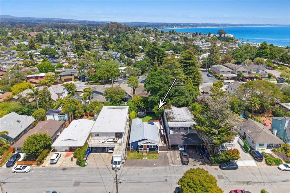 1780 48th Avenue Capitola, CA 95010