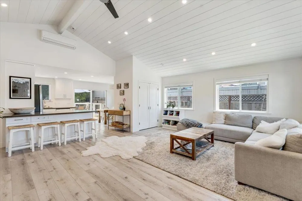 1780 48th Avenue Capitola, CA 95010