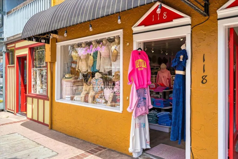 1780 48th Avenue Capitola, CA 95010