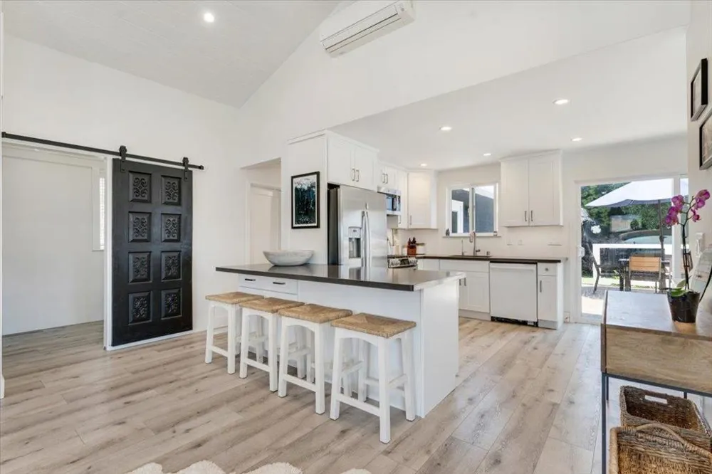 1780 48th Avenue Capitola, CA 95010
