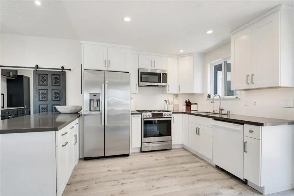 1780 48th Avenue Capitola, CA 95010