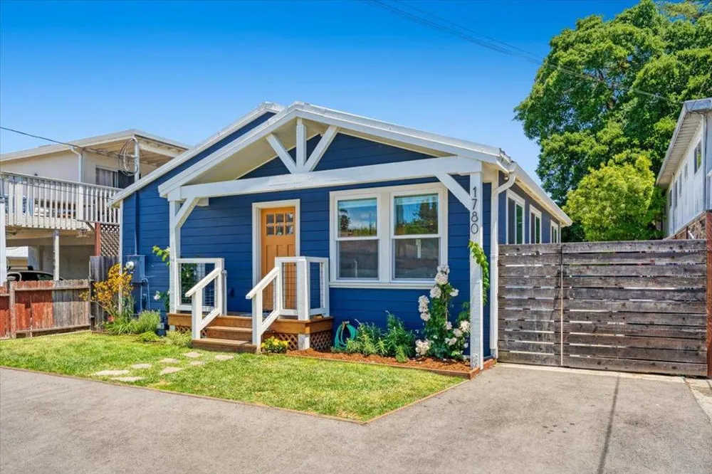 1780 48th Avenue Capitola, CA 95010