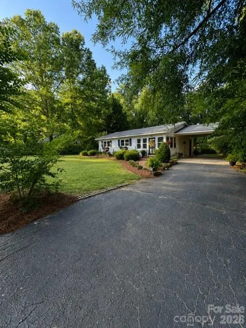 606 Pine Lane Wadesboro, NC 28170
