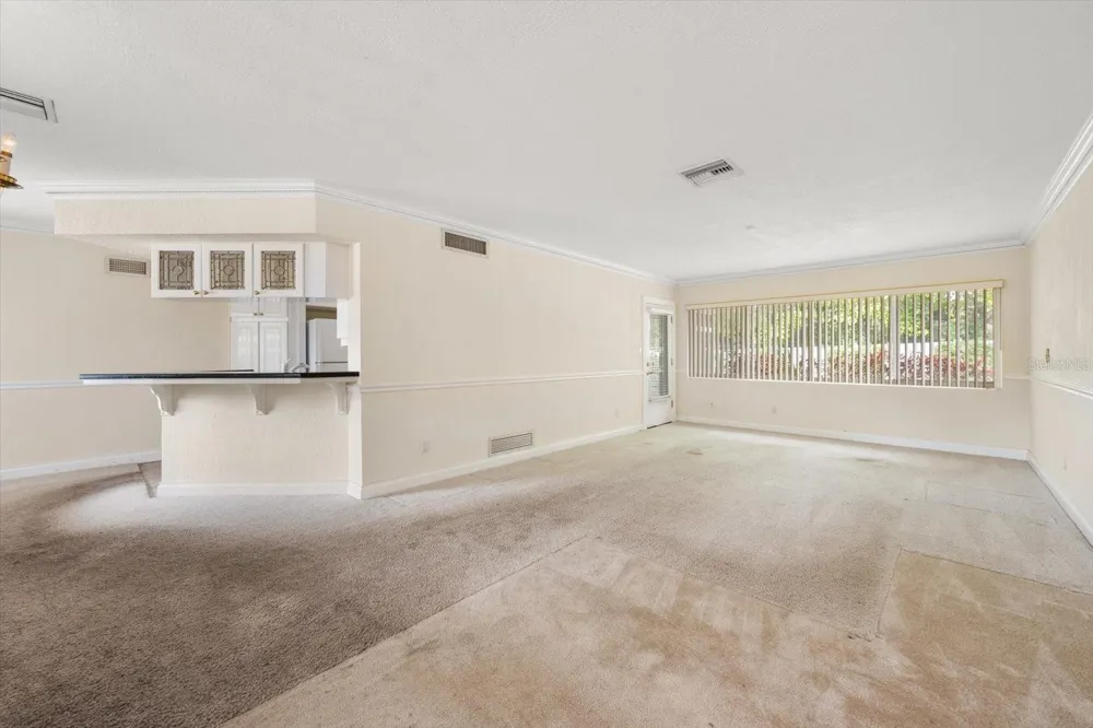 230 GARDEN CIRCLE Belleair, FL 33756