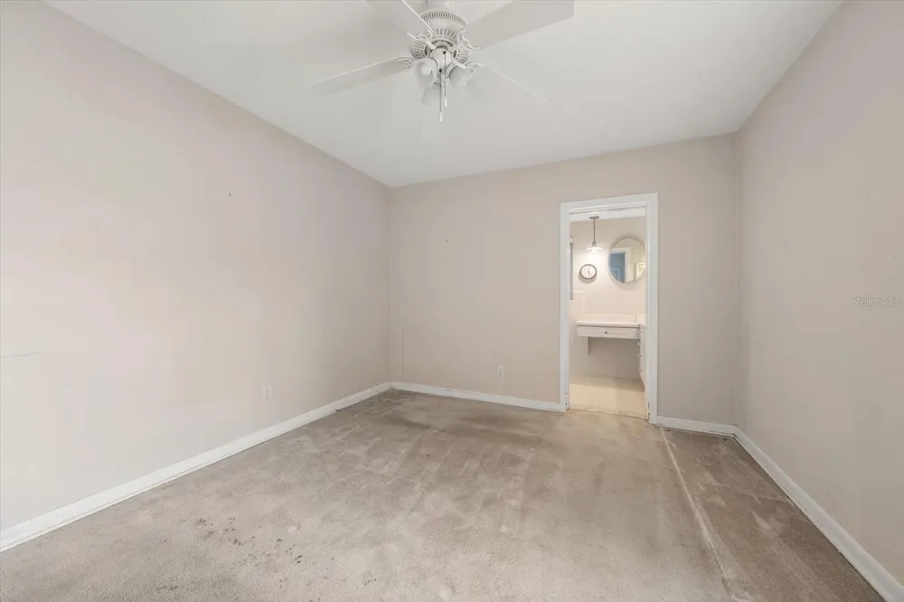 230 GARDEN CIRCLE Belleair, FL 33756