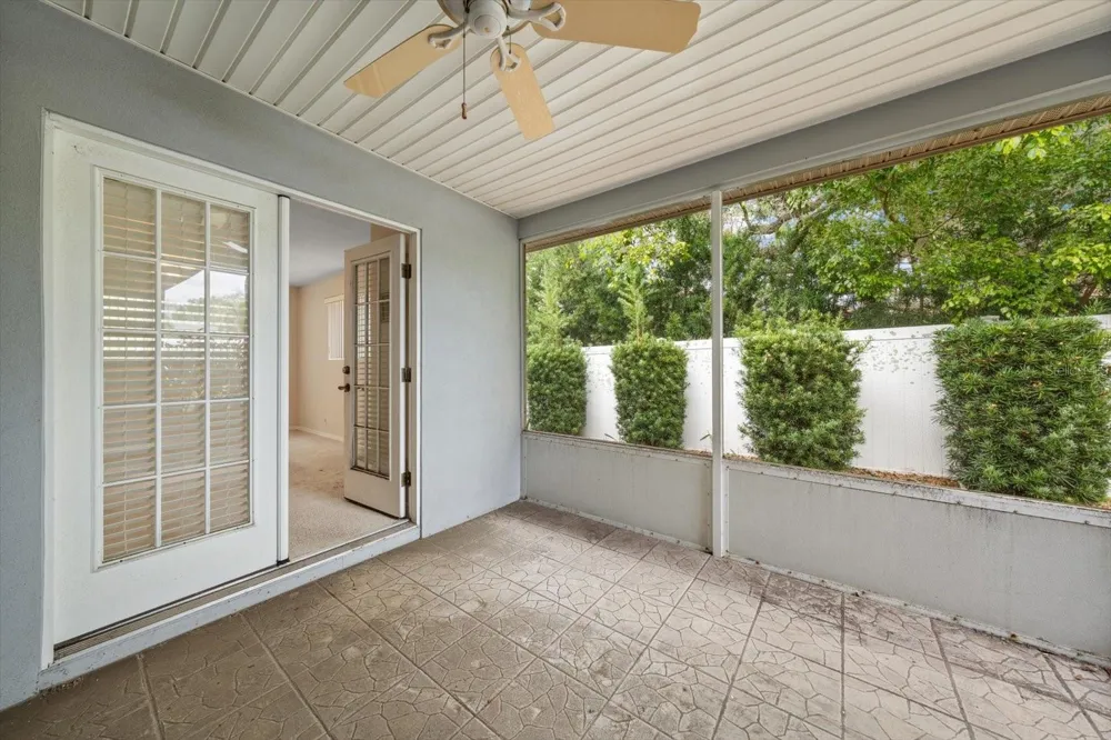 230 GARDEN CIRCLE Belleair, FL 33756