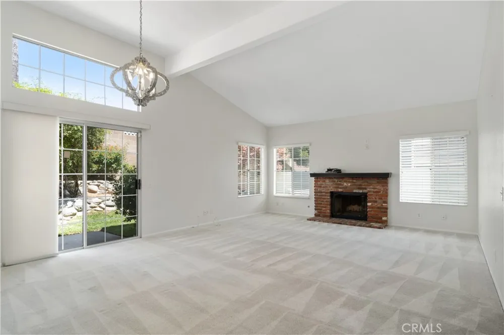 1062 Brookfield Place #54 Glendora, CA 91741