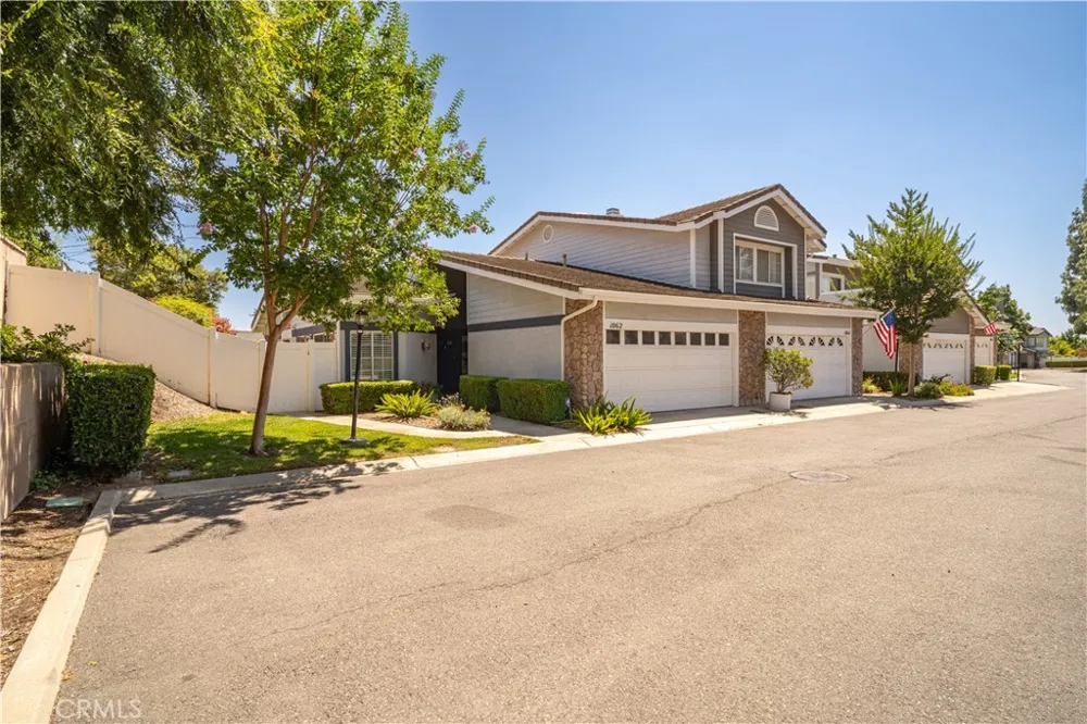 1062 Brookfield Place #54 Glendora, CA 91741