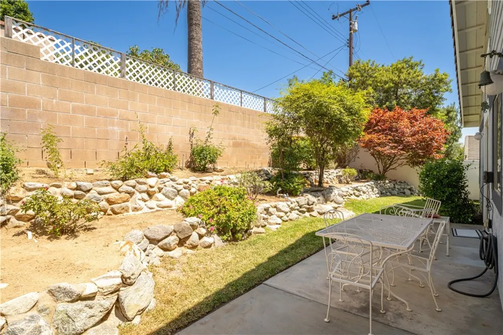 1062 Brookfield Place #54 Glendora, CA 91741