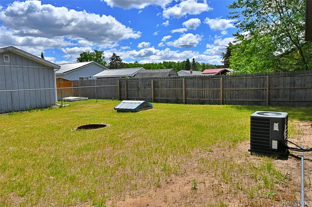 1104 Tanglewood Drive Richfield Township, MI 48656