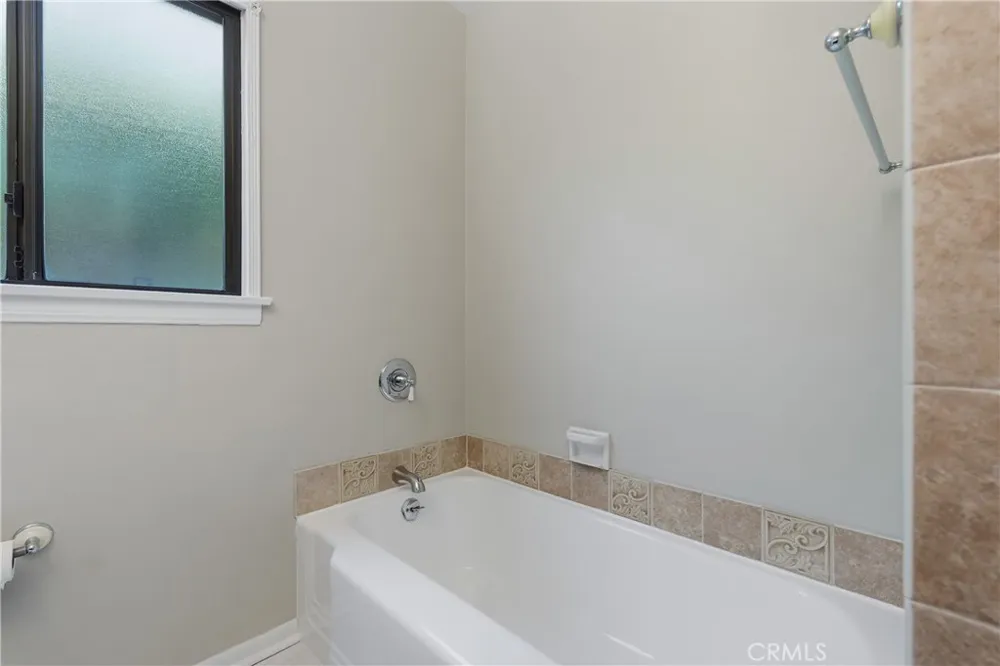3719 Tahoe Court Riverside, CA 92506