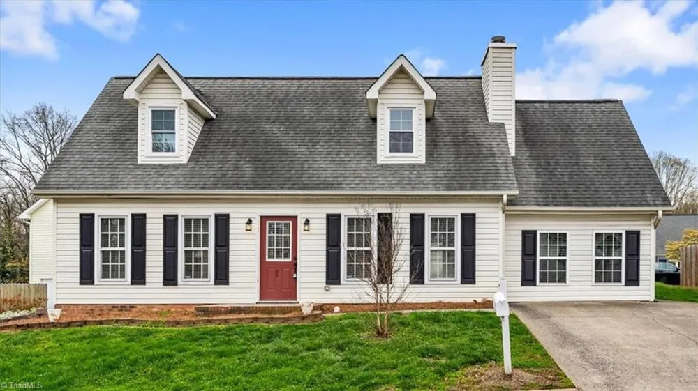 332 Brookside Court Kernersville, NC 27284