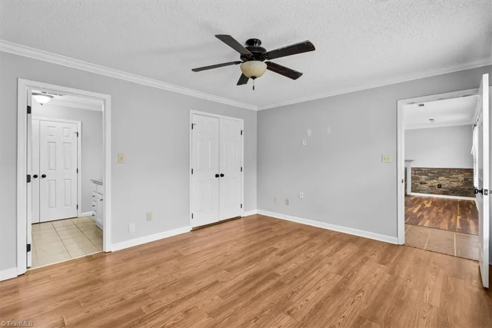 332 Brookside Court Kernersville, NC 27284