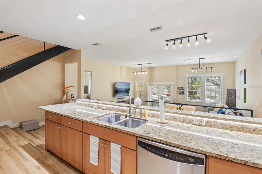 131 ATHENIAN WAY Tarpon Springs, FL 34689