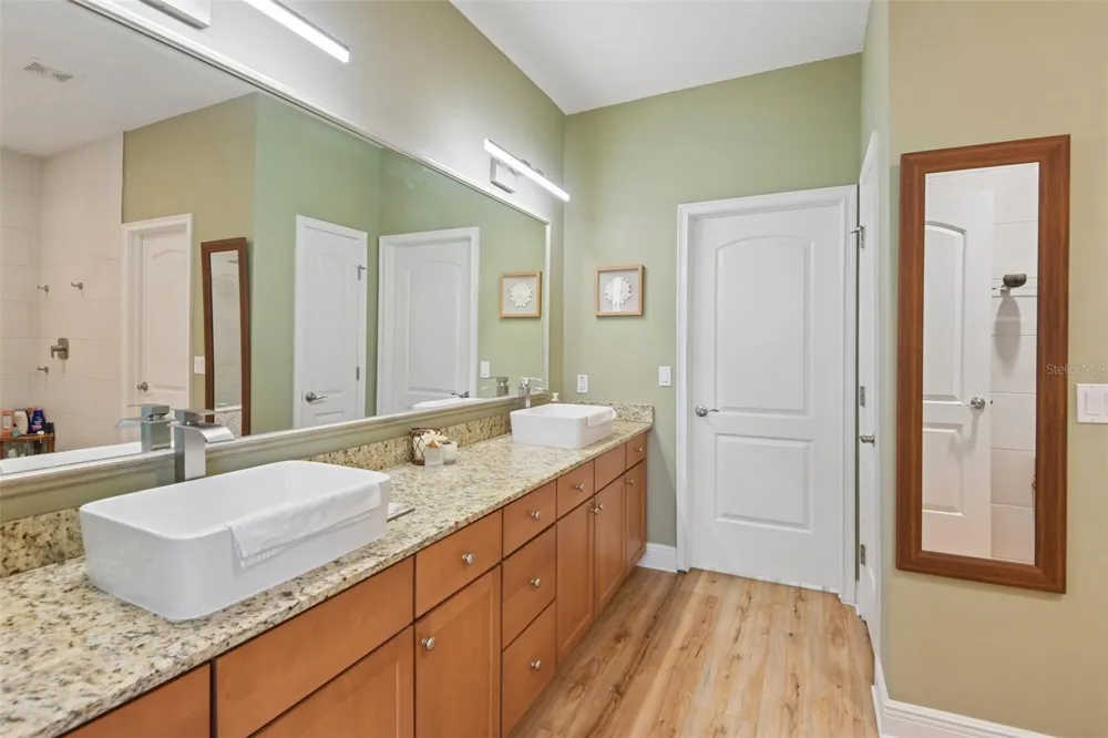 131 ATHENIAN WAY Tarpon Springs, FL 34689