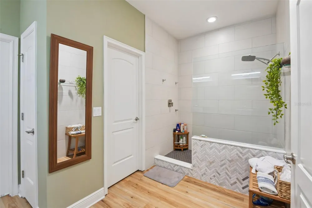 131 ATHENIAN WAY Tarpon Springs, FL 34689