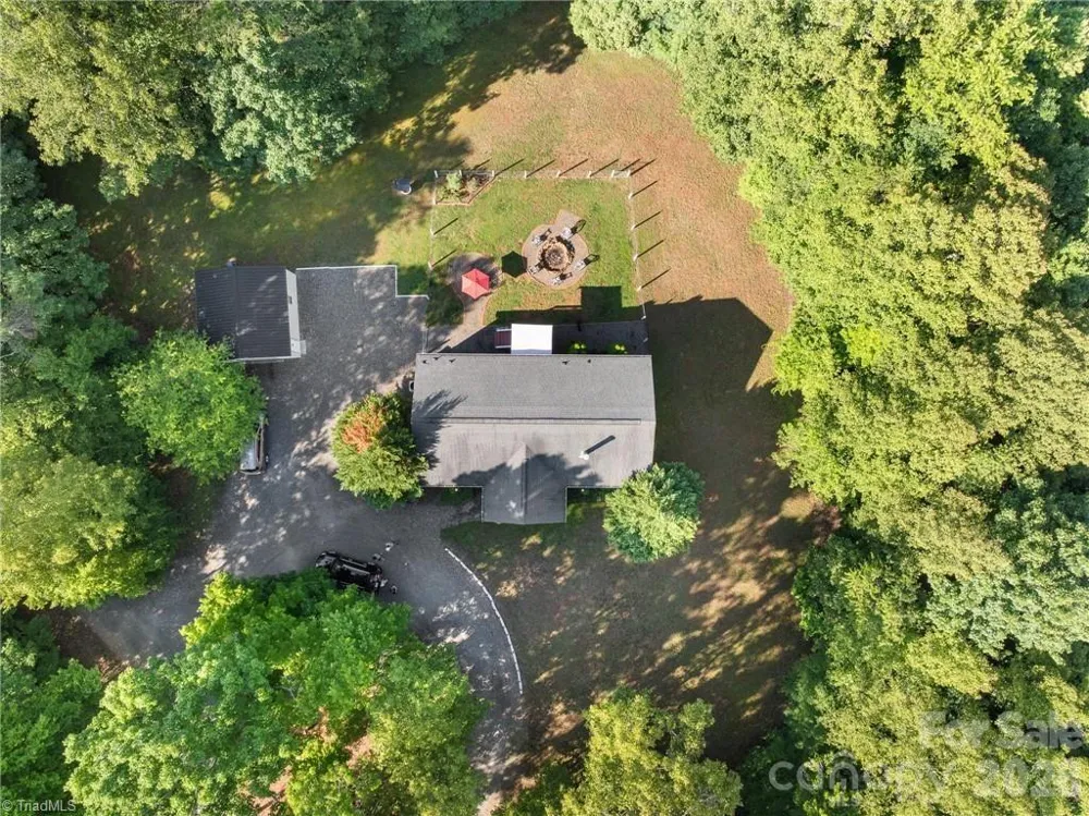 274 Echo Hollar Road Westfield, NC 27053