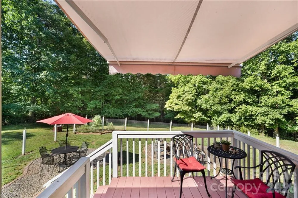 274 Echo Hollar Road Westfield, NC 27053