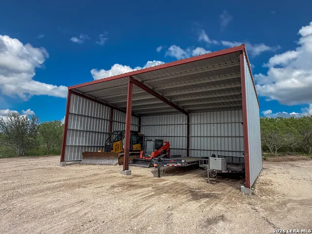 11919 County Road 127 Kenedy, TX 78119